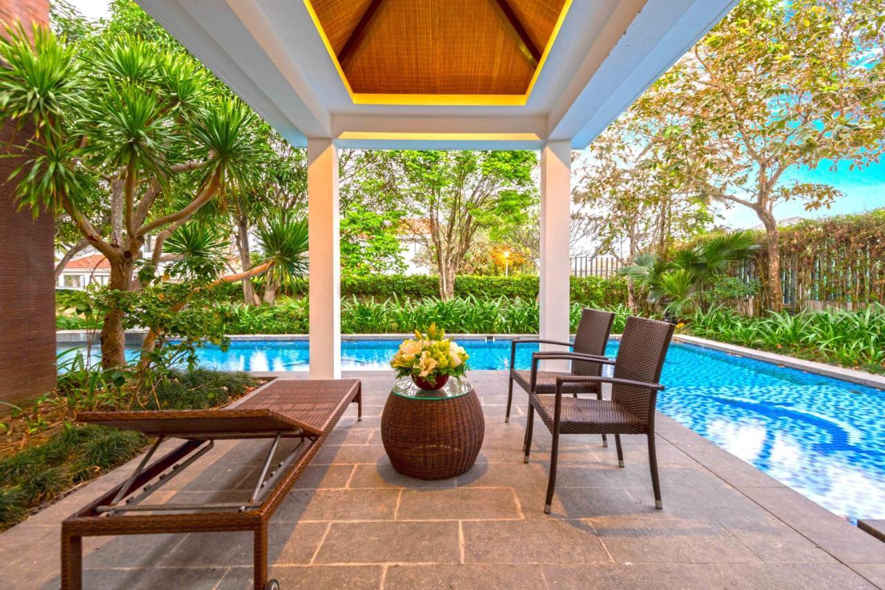 Luxury Pool Villa Close To The Private Beach Дананг Экстерьер фото