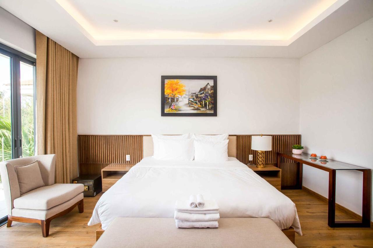 Luxury Pool Villa Close To The Private Beach Дананг Экстерьер фото