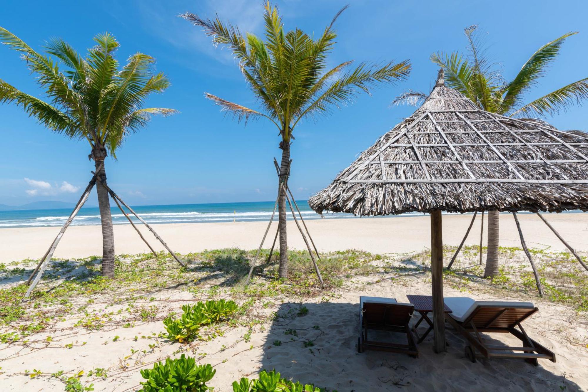 Luxury Pool Villa Close To The Private Beach Дананг Экстерьер фото