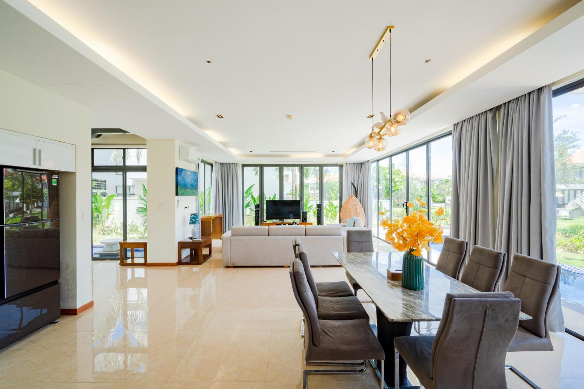 Luxury Pool Villa Close To The Private Beach Дананг Экстерьер фото