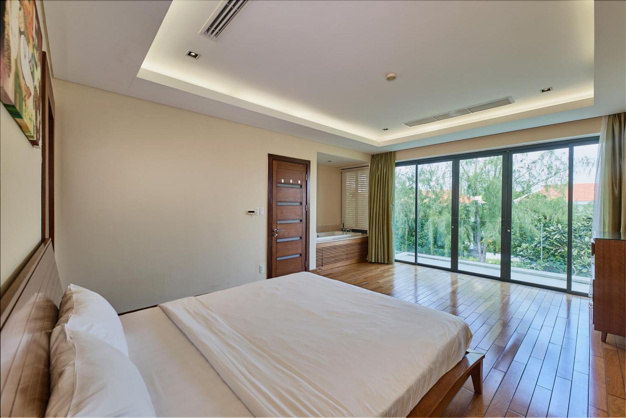 Luxury Pool Villa Close To The Private Beach Дананг Экстерьер фото